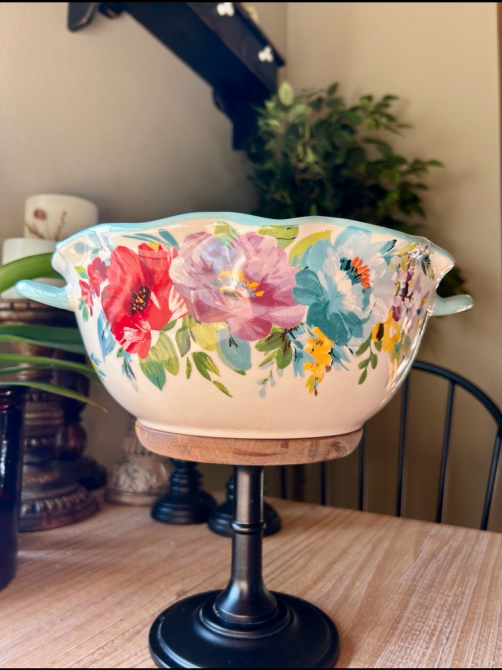 Pioneer Woman Sweet Romance Blossom Ceramic Serving Bowl with Handles.